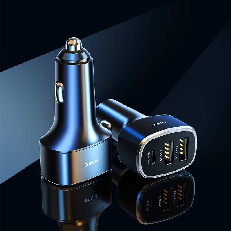 XUNDD XDCH-024 3-Port Fast Car Charger