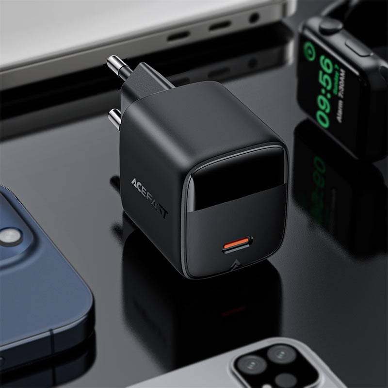 ACEFAST A115 30W GaN PD Fast Charger with Digital Power Display