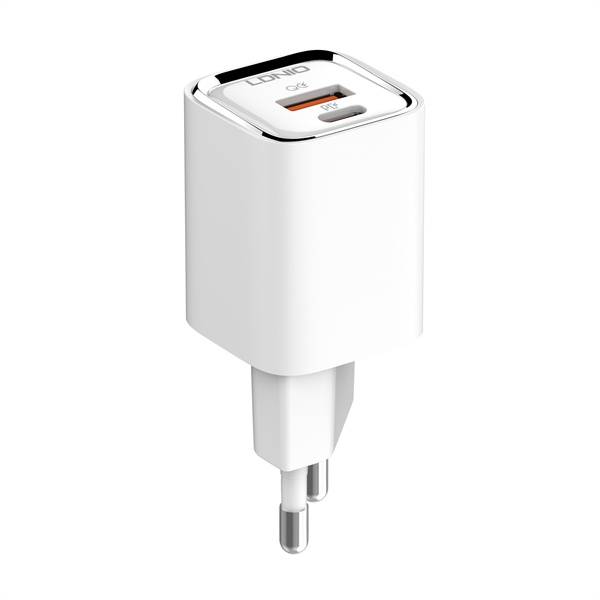 LDNIO A2317C 30W PD & QC3.0 Fast Charging Adapter