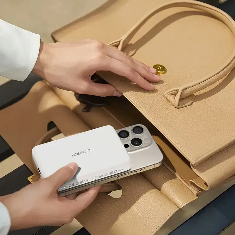 ACEFAST M26 PD20W 10000mAh Magnetic Wireless Power Bank