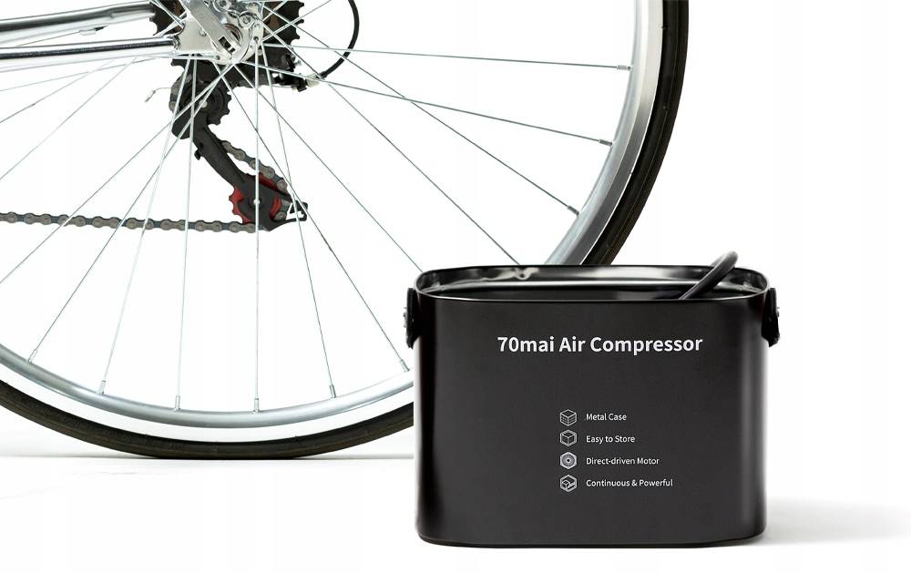 70Mai MiDrive TP01 Original 12V Digital Air Compressor with LED Display and Metal Storage Case