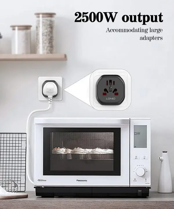 LDNIO Z7 Universal Travel Adapter & Conversion Socket