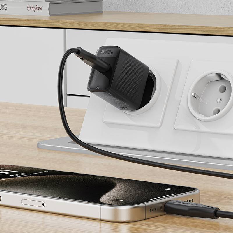 ACEFAST A104 25W PD GaN Fast Charging Wall Adapter