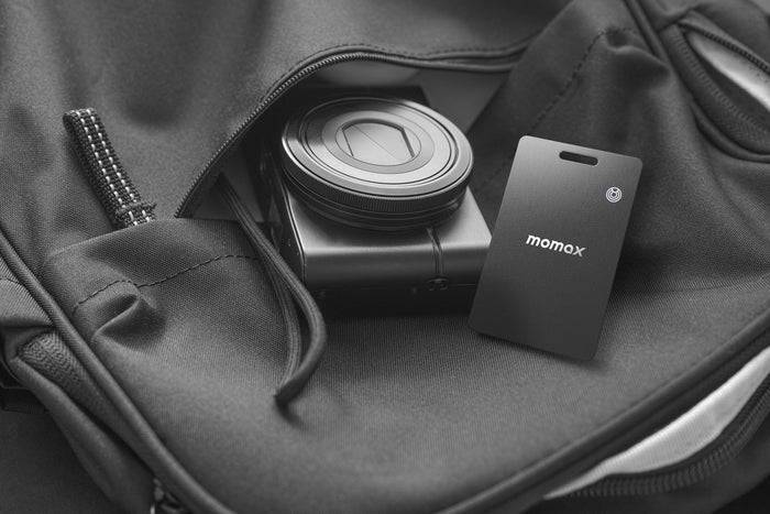 Momax BR9 PinCard Pro Rechargeable Find My Tracker