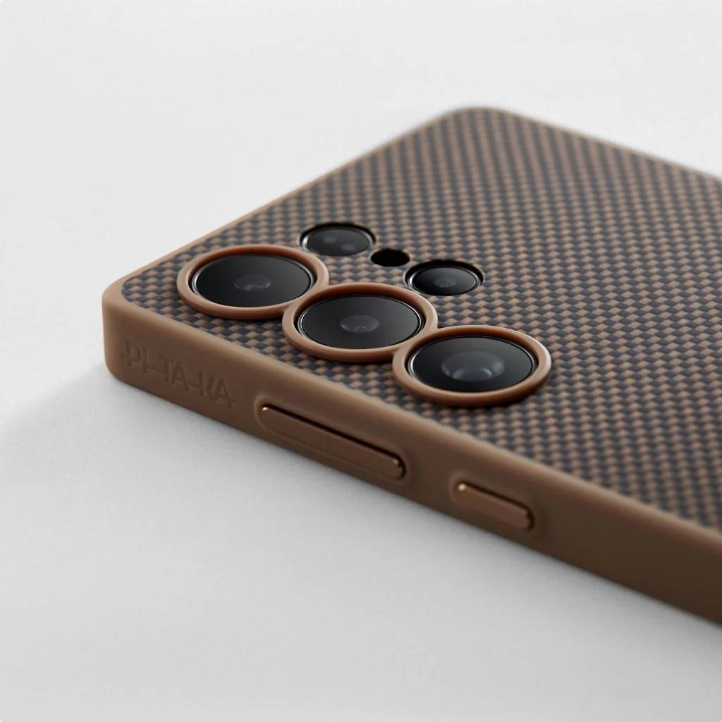 PITAKA PinButton Case for Samsung Galaxy S25 Ultra – Aramid Fiber Black/Gold Edition