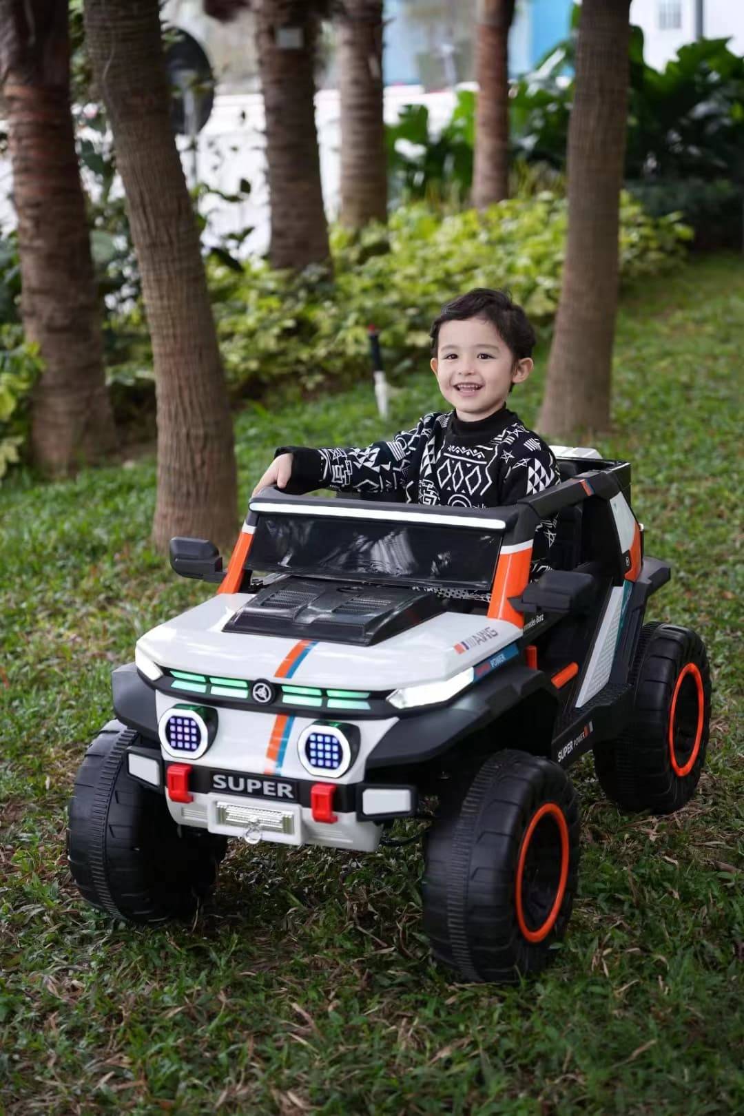 Fashion Remote-Controlled Electric Ride-On Car for Kids Aged 4+