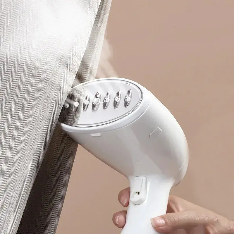 XO XO-CF3 1500W Portable Handheld Garment Steamer for Clothes & Fabrics
