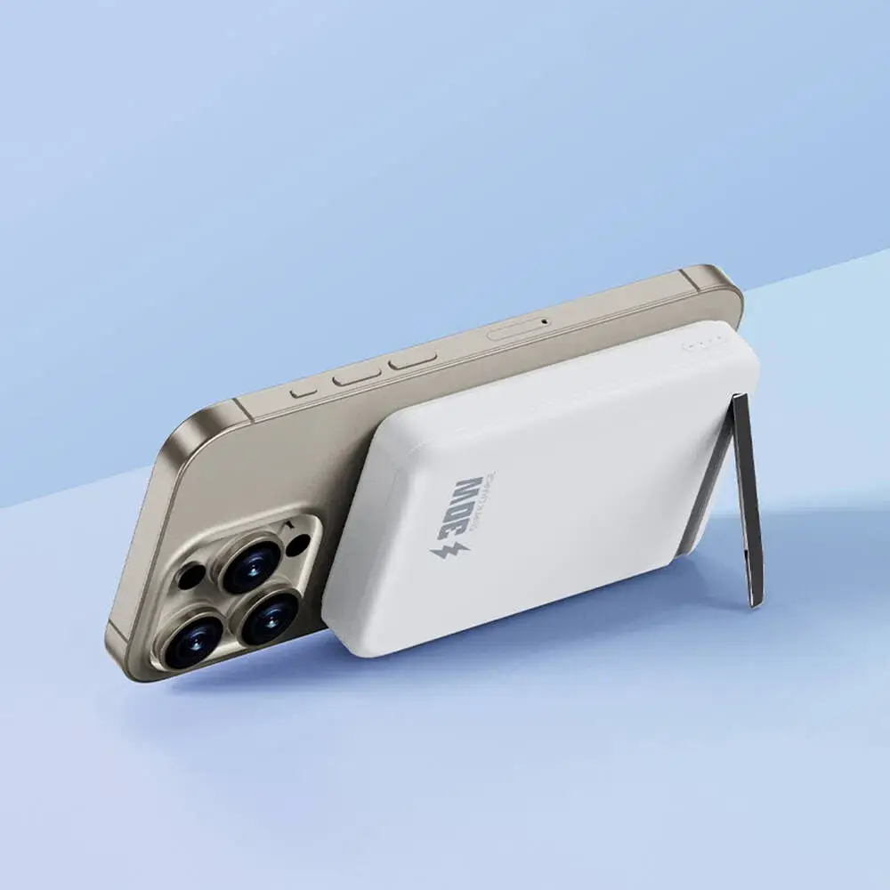 WiWU WI-P031 10000mAh 30W Qi2 MagSafe Wireless Power Bank