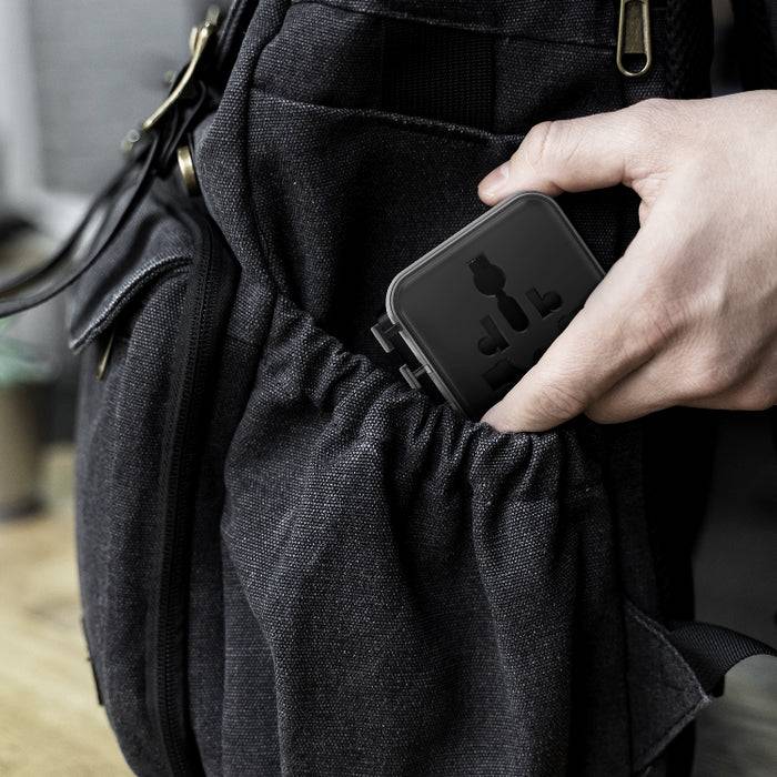 Momax UA19 1-World Universal Travel Adapter