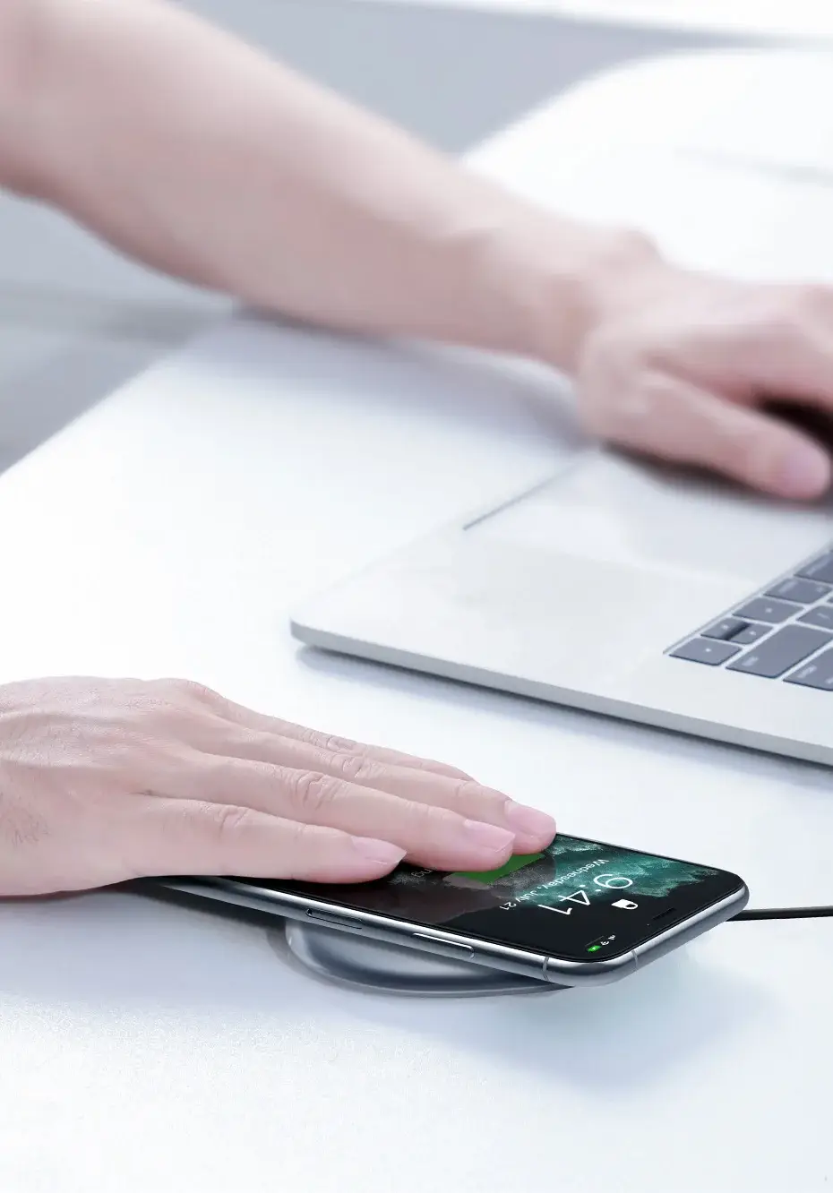 Baseus Jelly BS-W510 15W Fast Wireless Charger Qi-Certified Slim Charging Pad