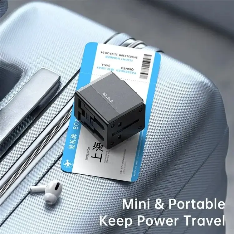 McDodo CP-412 2.1A Dual USB Universal Travel Charger Adapter 