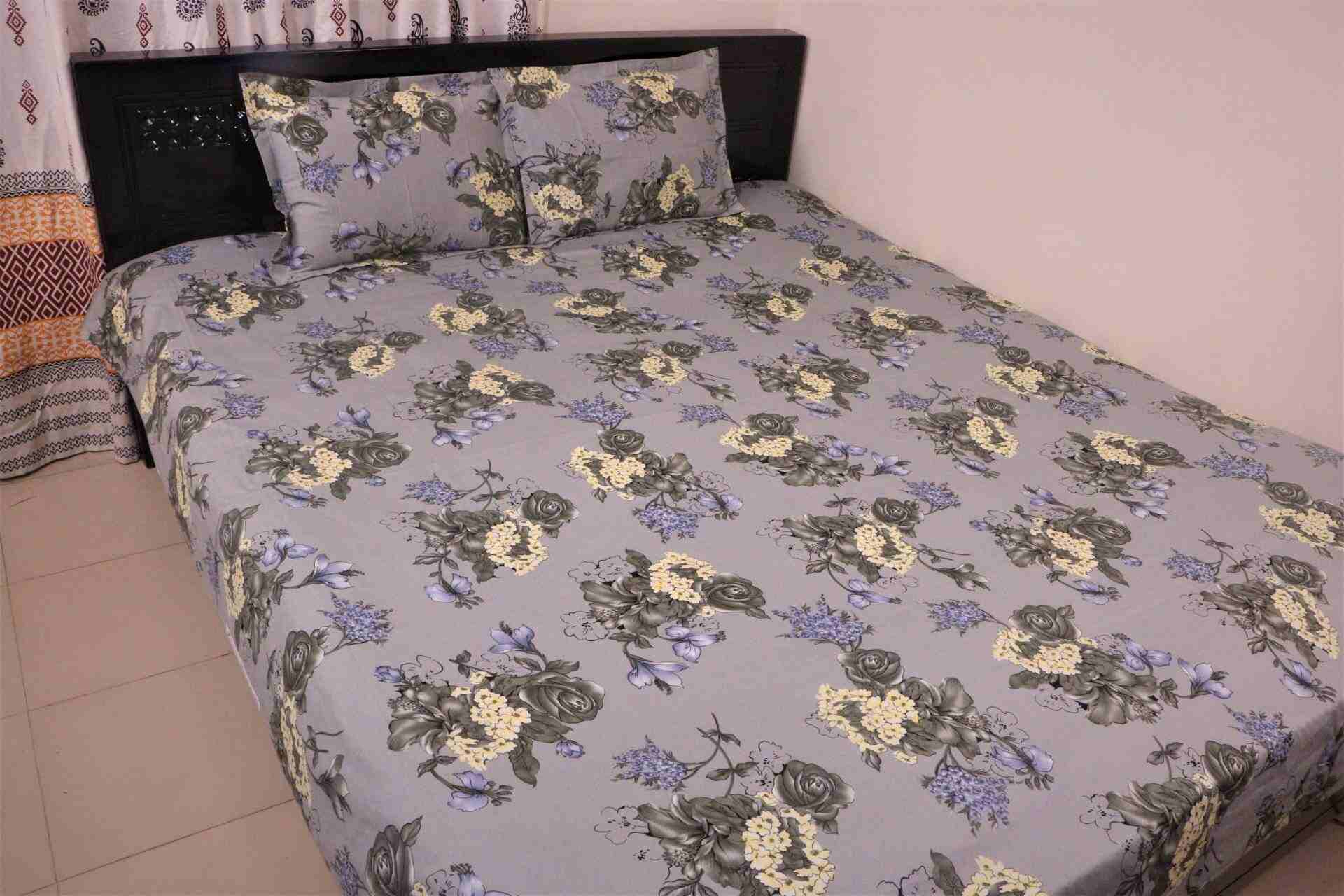 100% Cotton King Size Bedsheet  (৩ পিসের সেট)