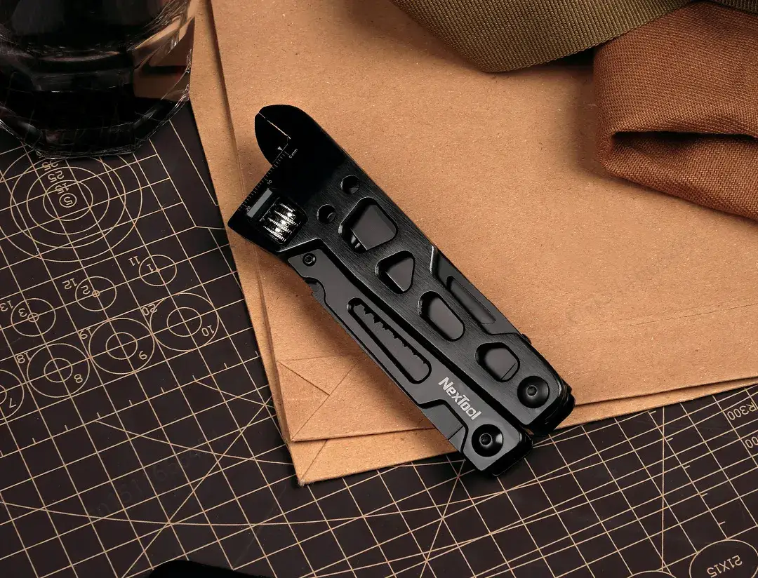 Xiaomi NexTool 9-in-1 Multifunction Folding Knife EDC Tool