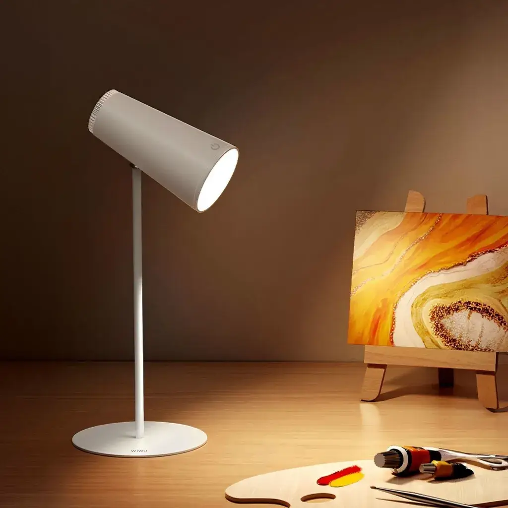 WiWU Wi-D8 4 in 1 Intelligent Magnetic Desk Lamp