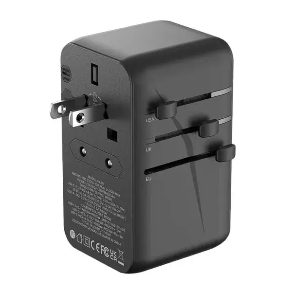 Momax 1-World 100W GaN 4 ports + AC Travel Adapter