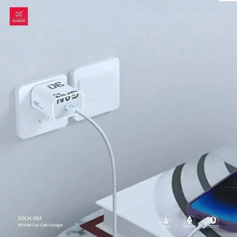 XUNDD XDCH-064 30W GaN Pro Fast Charger with USB-C to USB-C Cable
